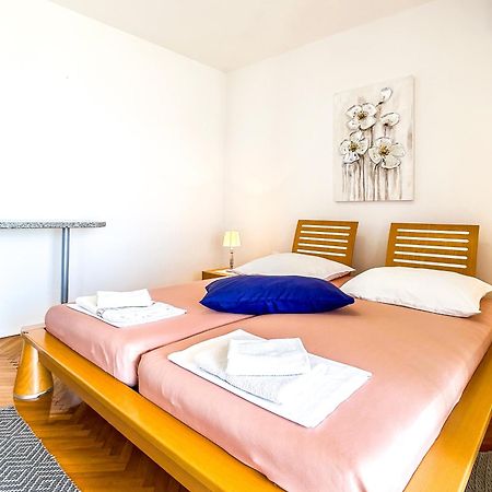 Zimmer - Room - Magdalena Senj  Buitenkant foto
